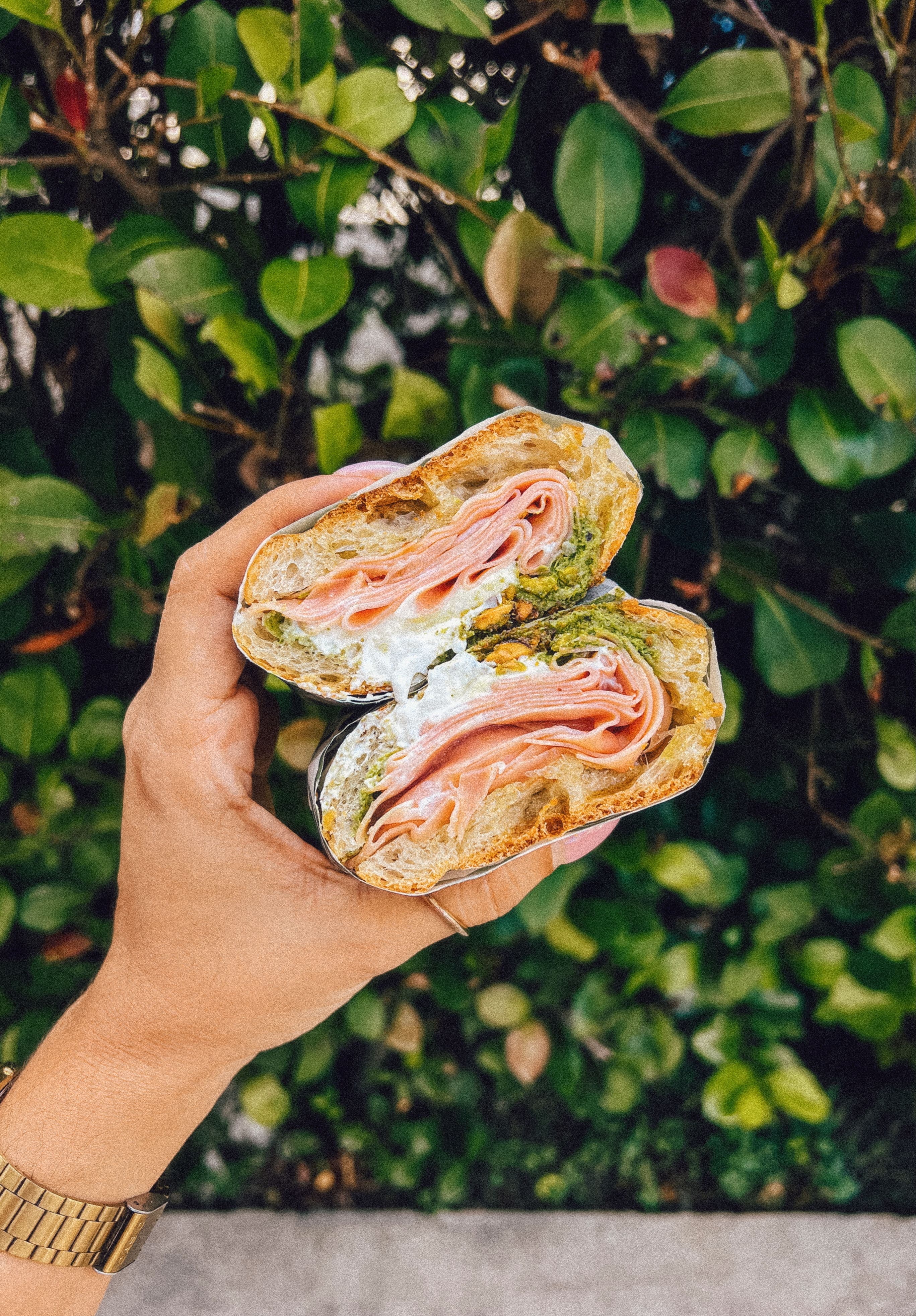 Hilda Deli